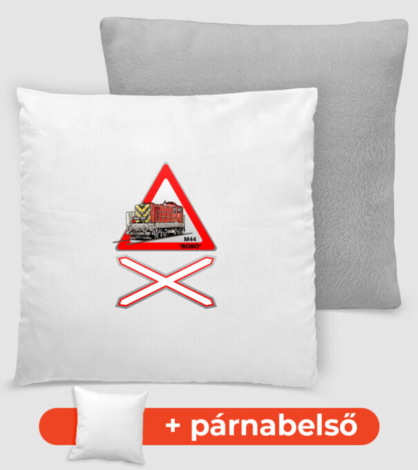  minta sötétszürke pólón